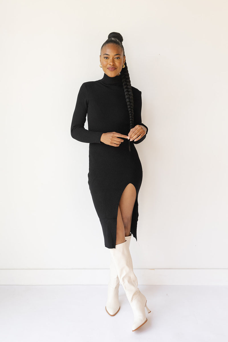 mode, scarlet midi turtleneck dress