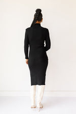 mode, scarlet midi turtleneck dress