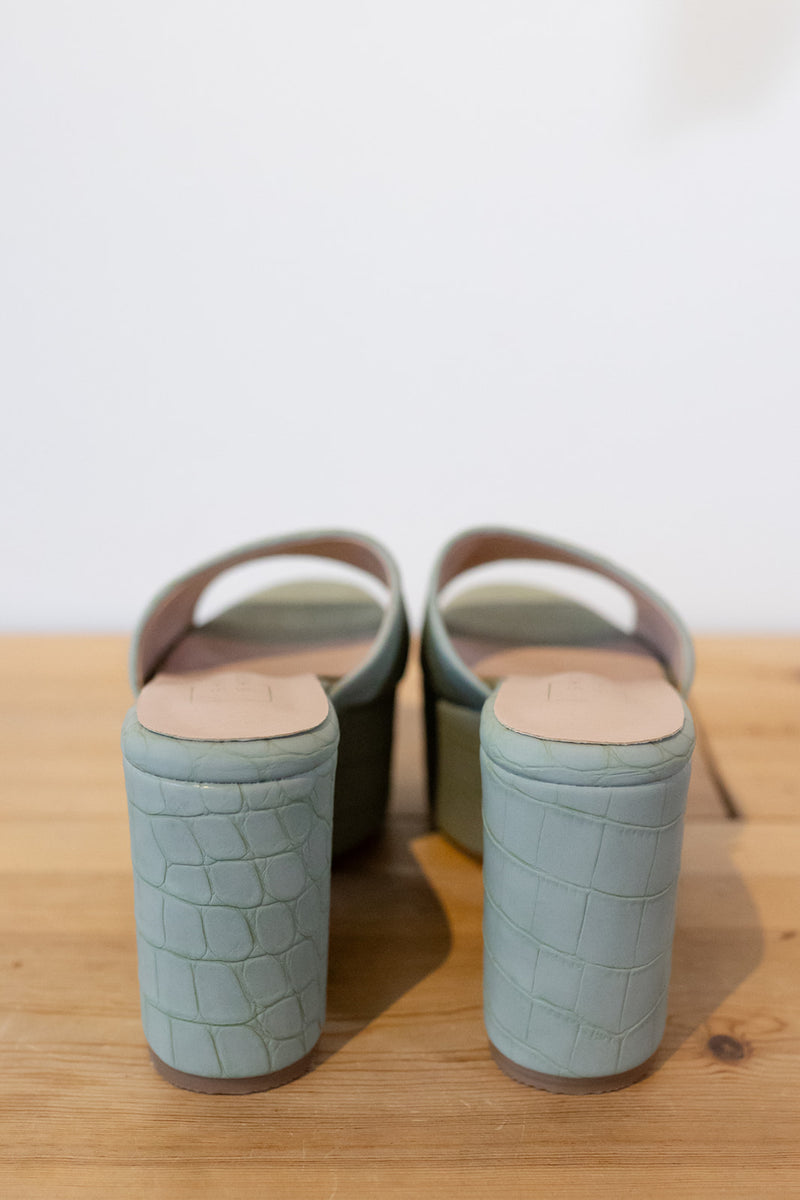 mode, serenity platform heel