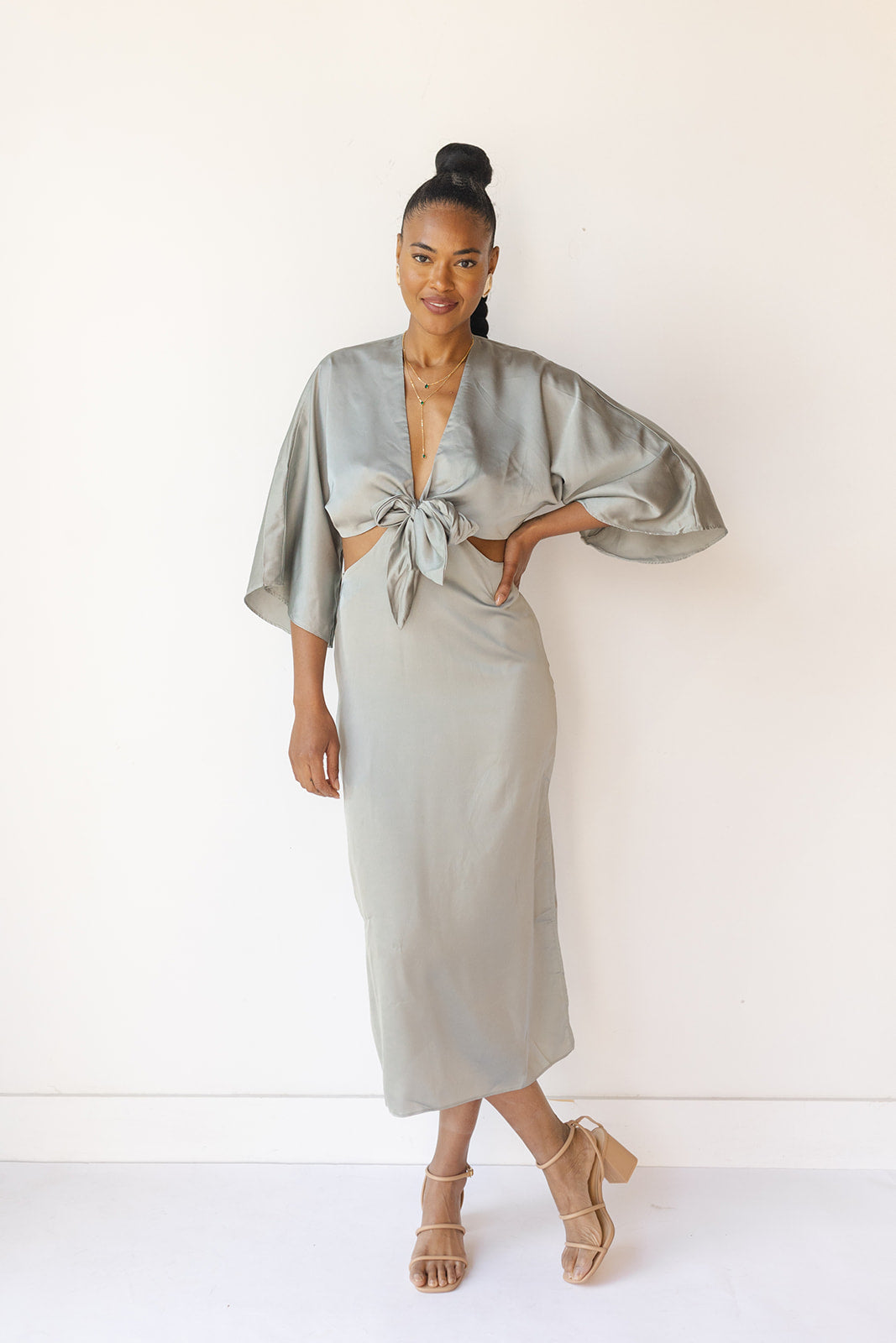 mode, serenade me satin midi dress