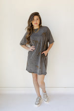 mode, cheetah t-shirt dress