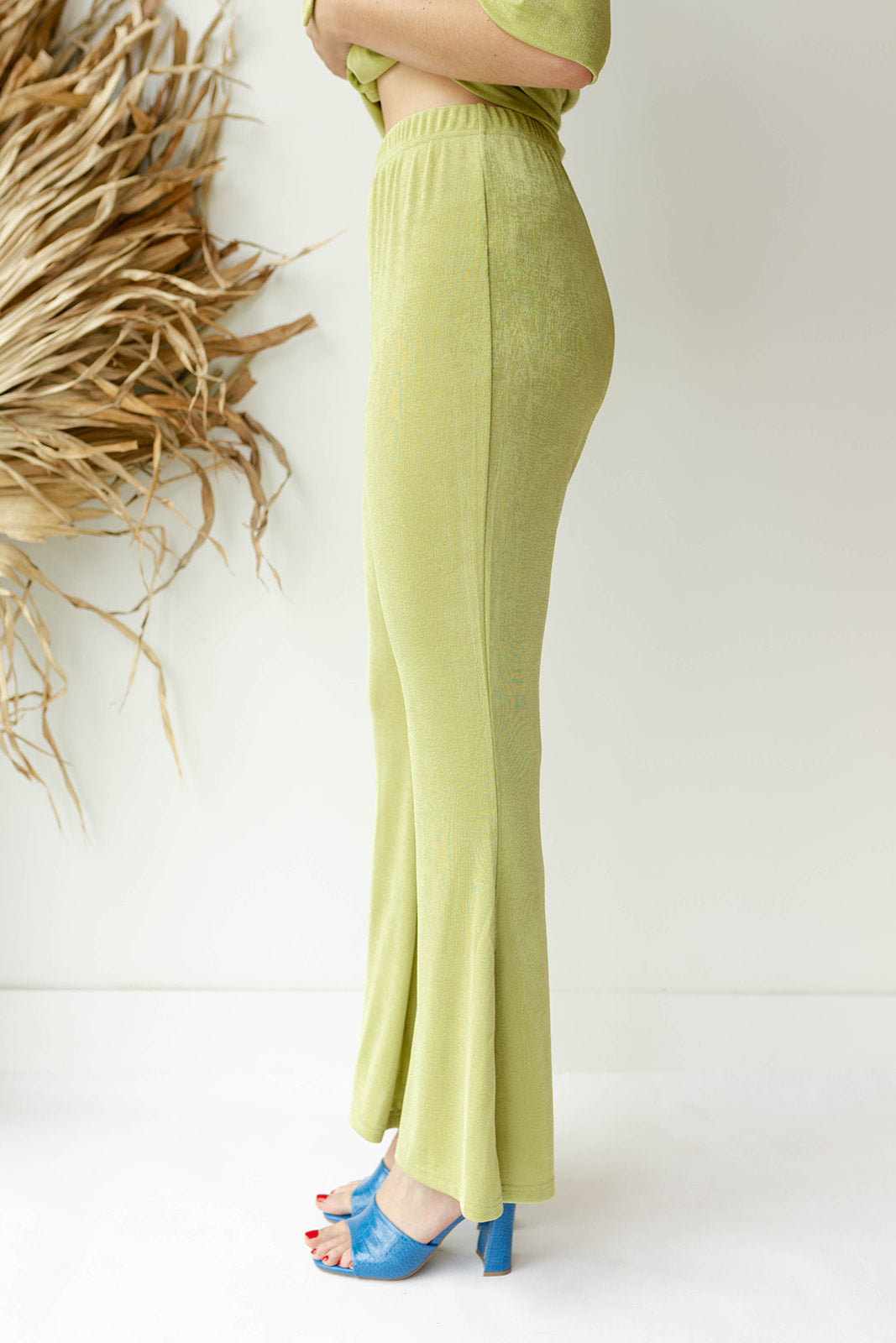 mode, jade shimmer pants