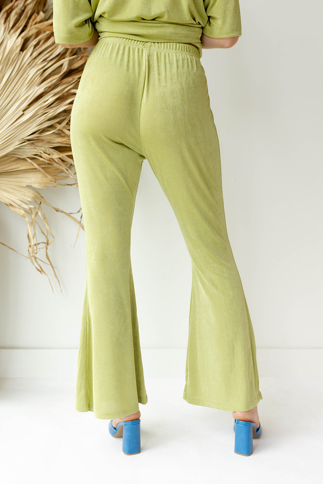mode, jade shimmer pants