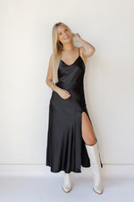 mode, soiree satin maxi dress