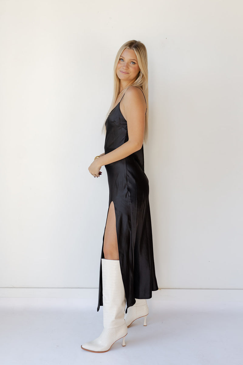 mode, soiree satin maxi dress
