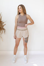 mode, neapolitan shorts