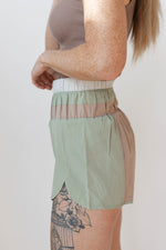 mode, neapolitan shorts