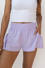 mode, feelin free shorts