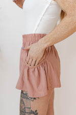 mode, feelin free shorts