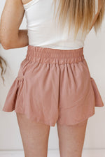 mode, feelin free shorts