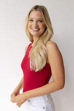 mode, round neck sleeveless bodysuit
