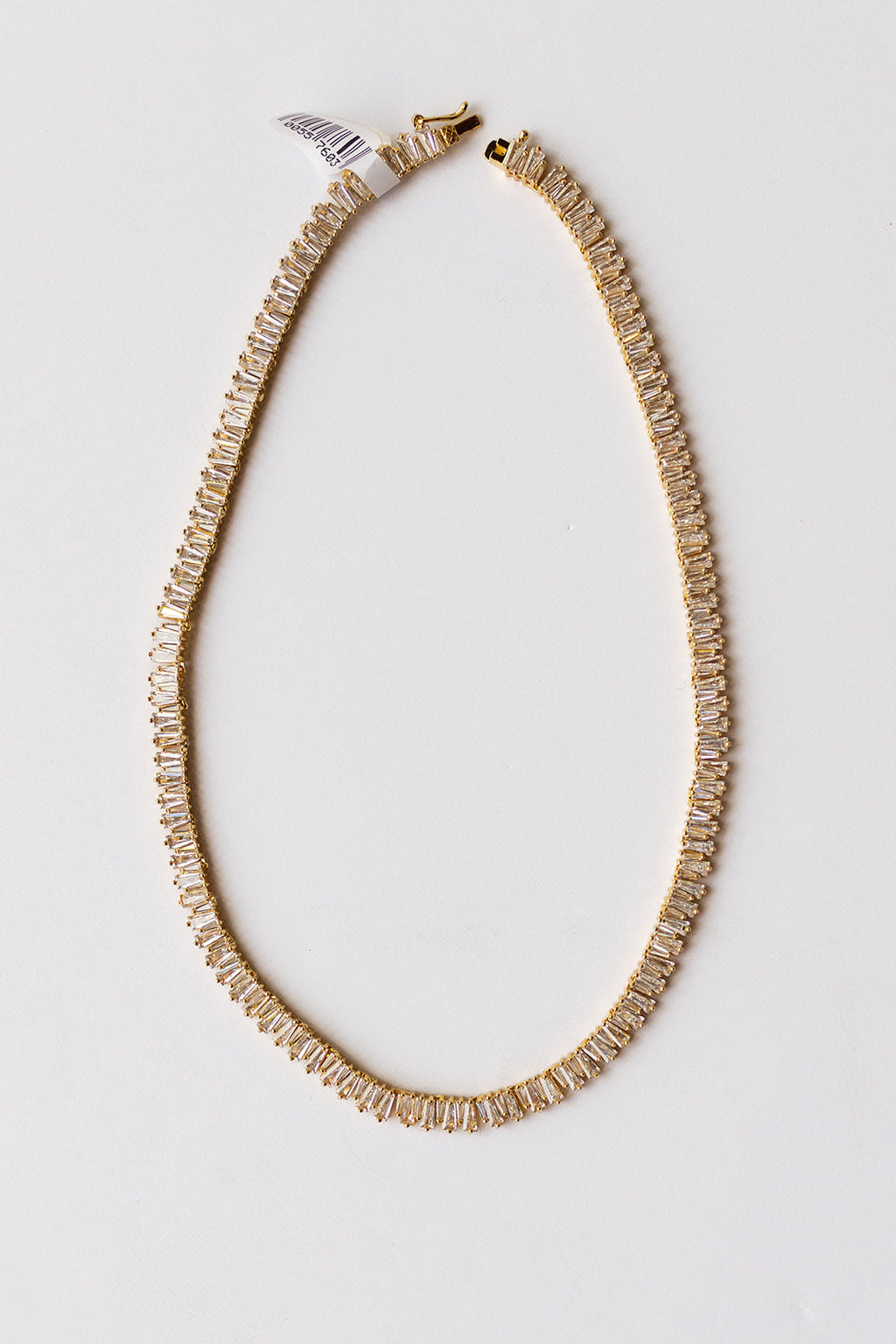 mode, reign tennis necklace