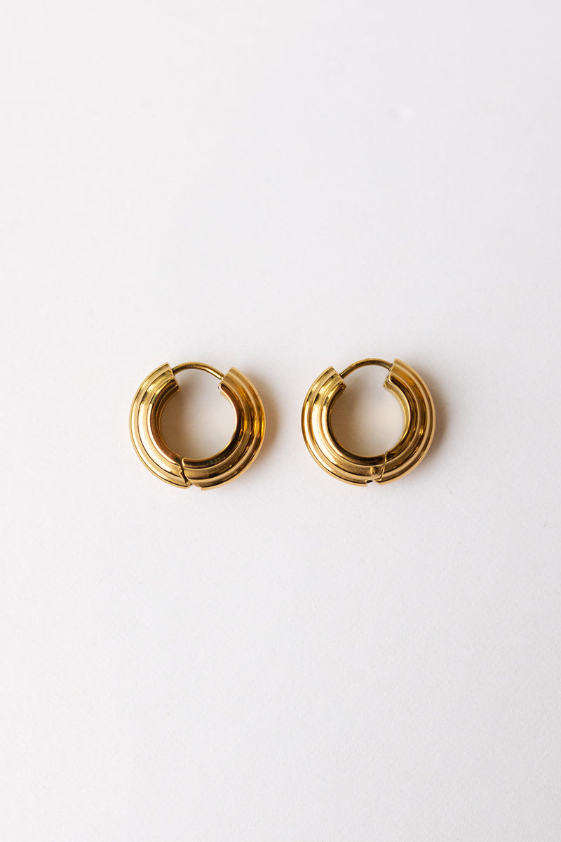 mode, cassidy hoops