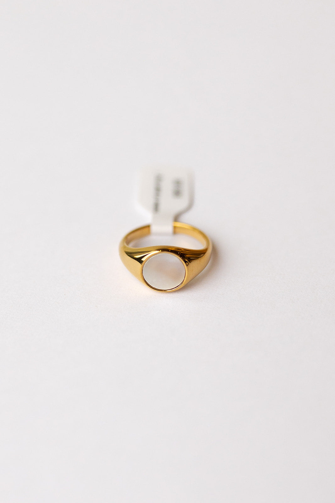 mode, mother of pearl ring