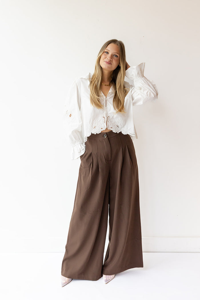 wide leg tailored pants