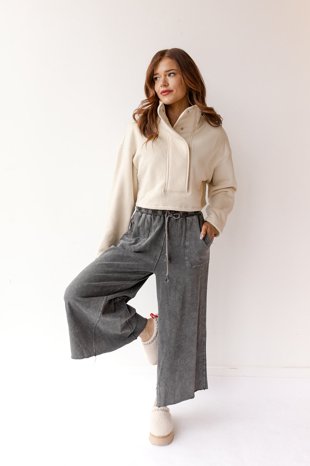 mode, washed terry knit pants