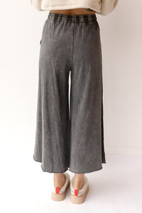 mode, washed terry knit pants