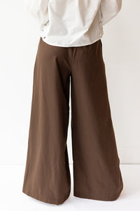 wide leg tailored pants