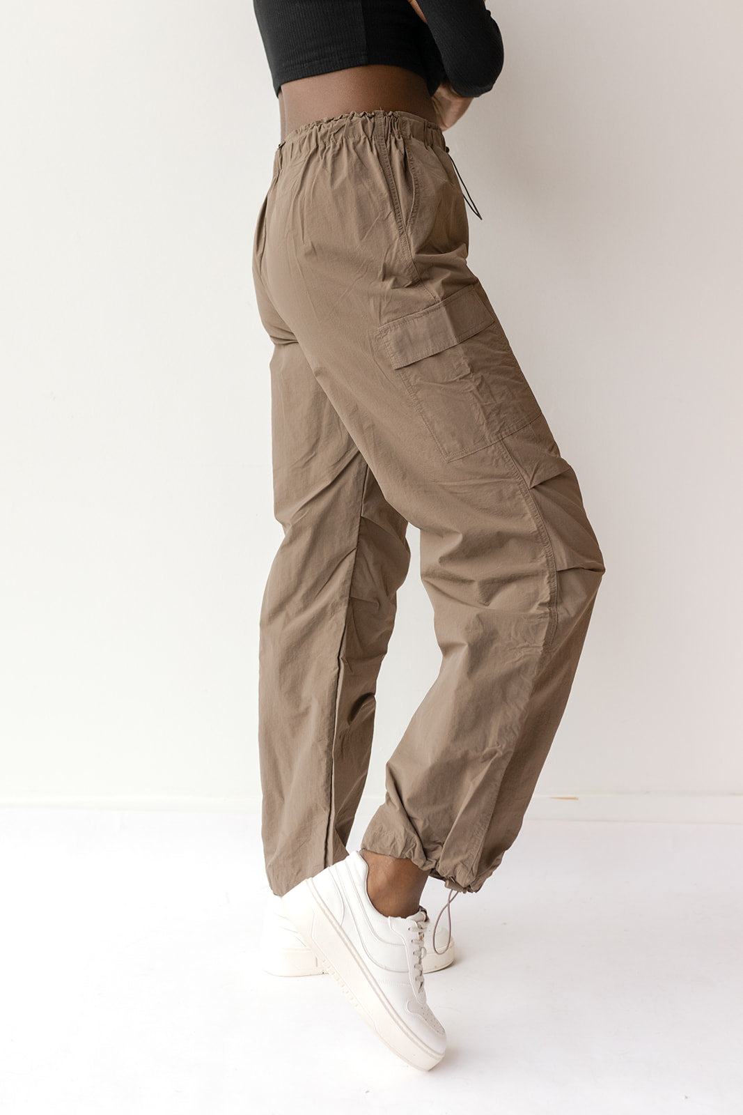 mode, portia parachute pants