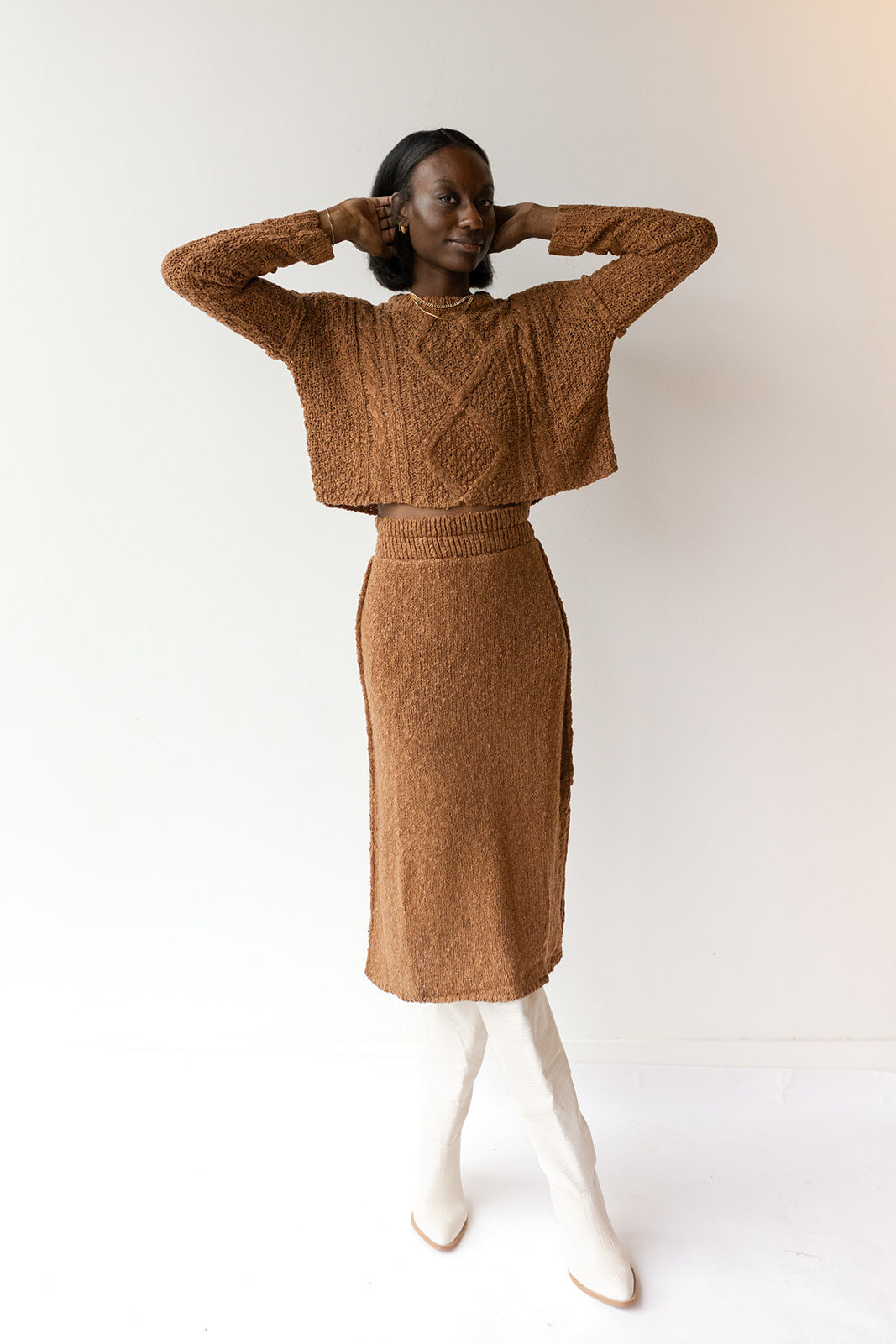 mode, amoura sweater top