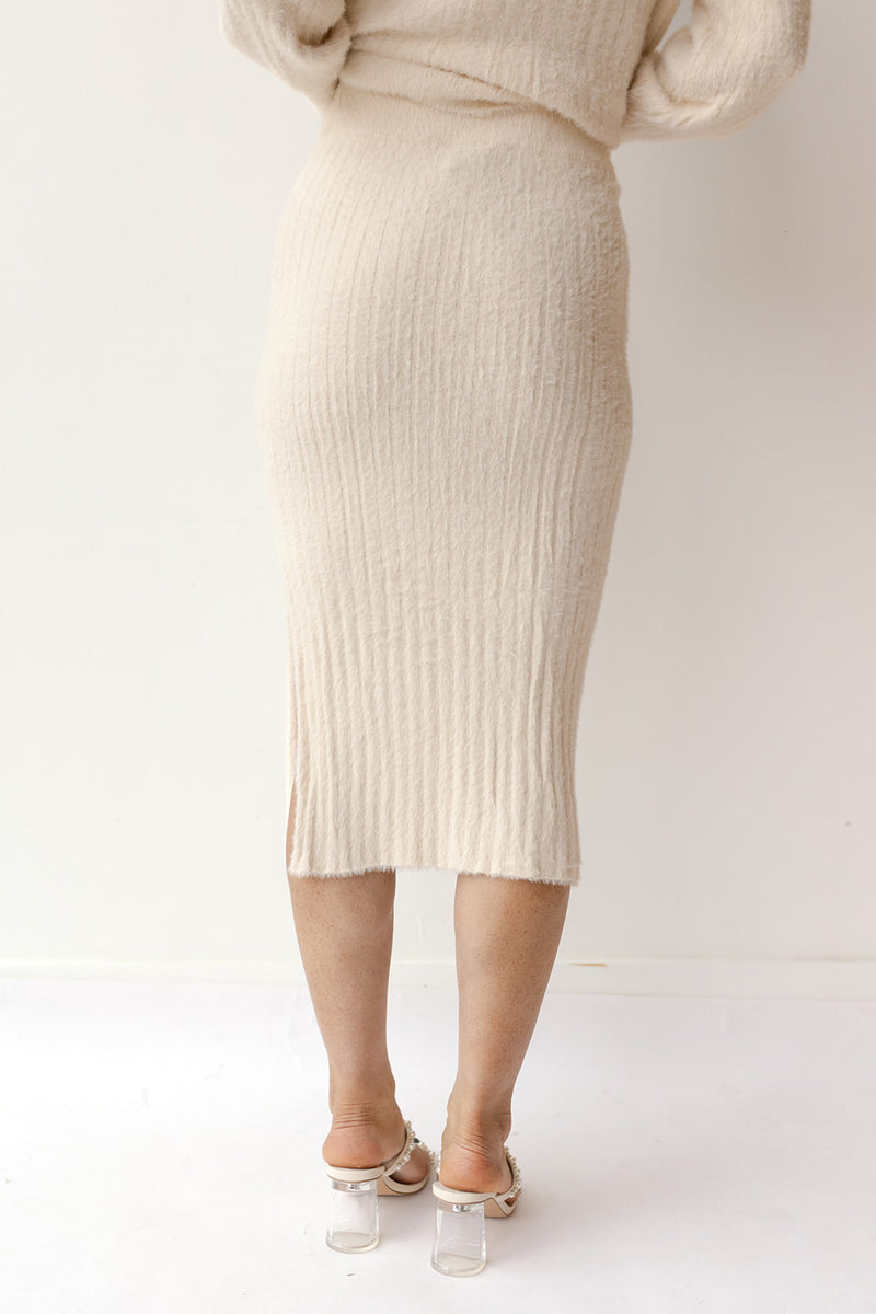 mode, samiri sweater skirt