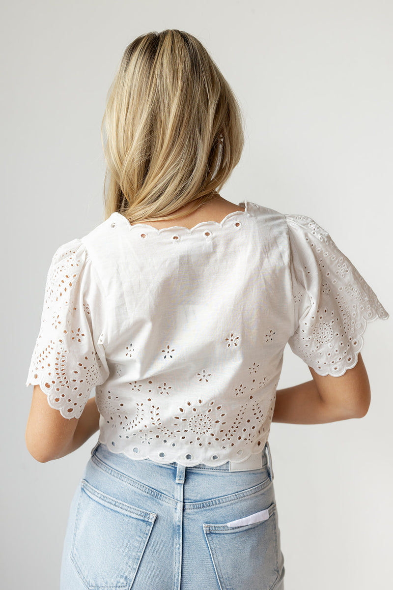 mode, everlee embroidered crop top
