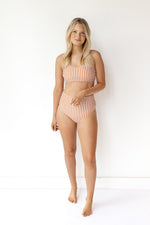 mode, skipping rocks swim top