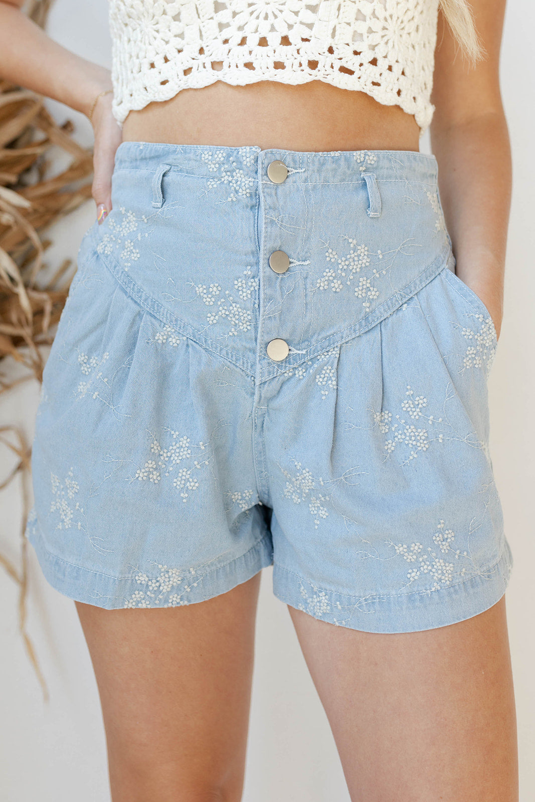mode, estelle floral shorts