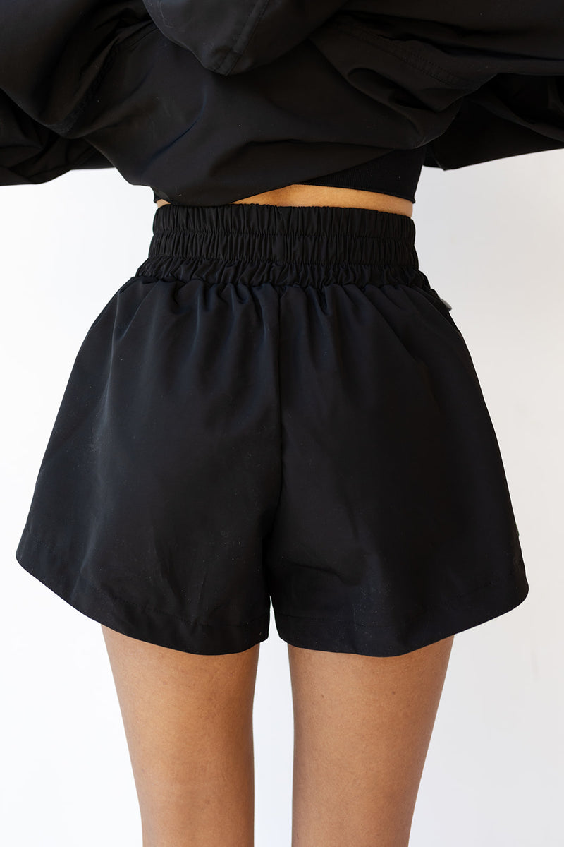 mode, stay active shorts