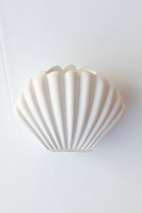 mode, shell vase