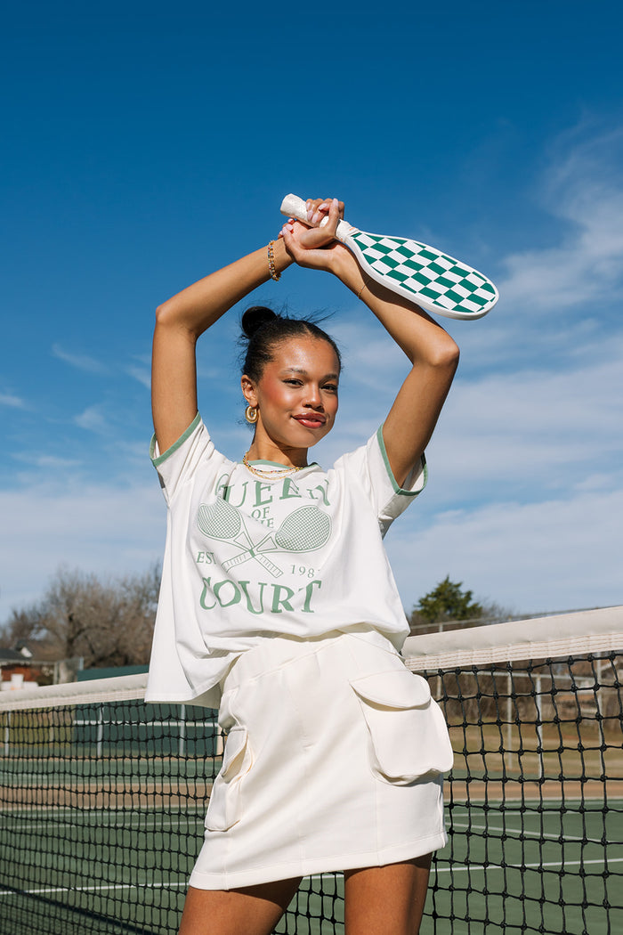 mode, queen of the court t-shirt