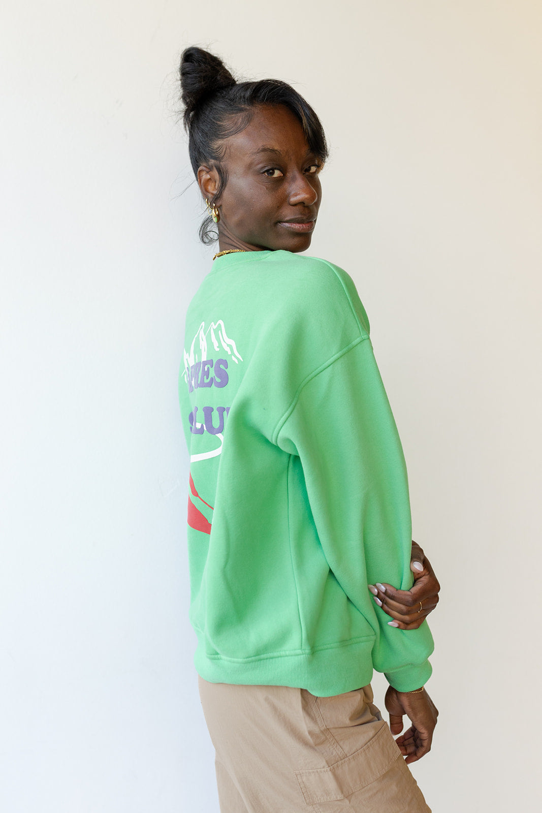 mode, apres ski club sweatshirt