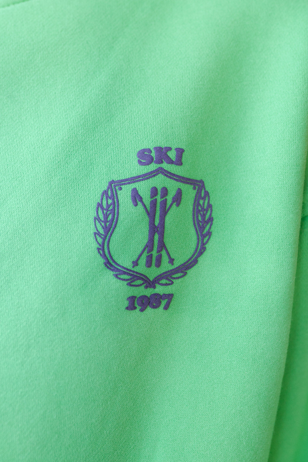 mode, apres ski club sweatshirt