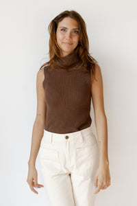 mode, turtleneck knit sleeveless top