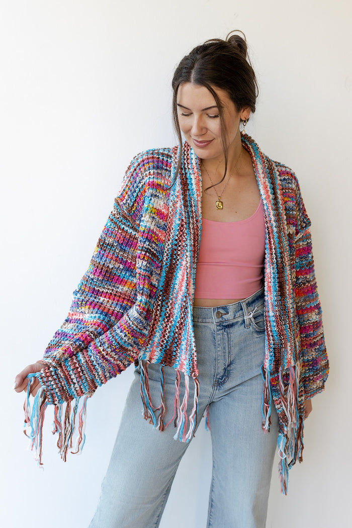 mode, cardi of many colors