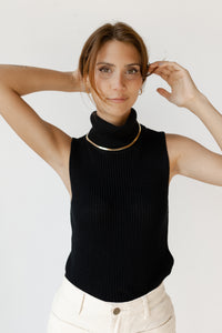 mode, turtleneck knit sleeveless top