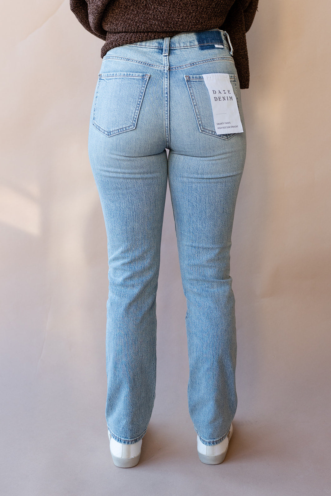 mode, smarty pants high rise straight jeans