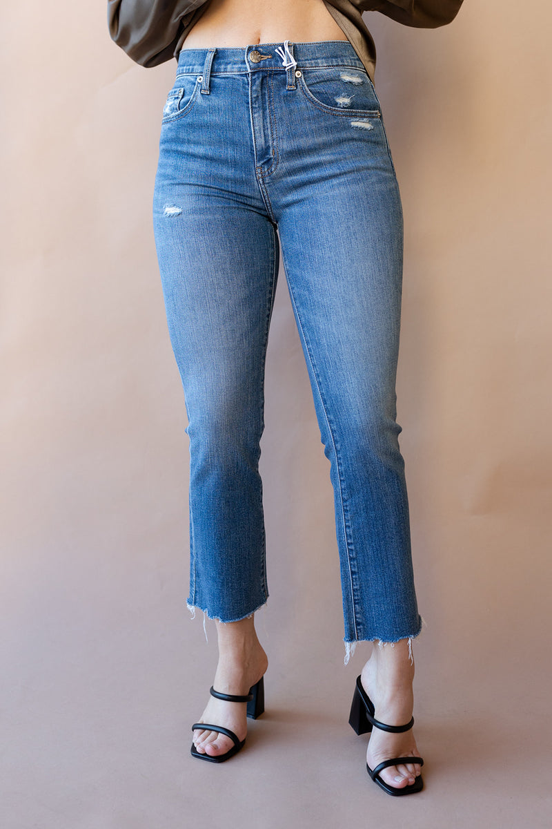 mode, shy girl high rise crop flare