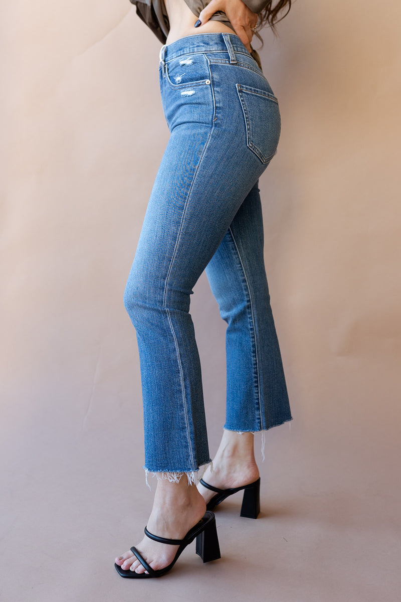 mode, shy girl high rise crop flare