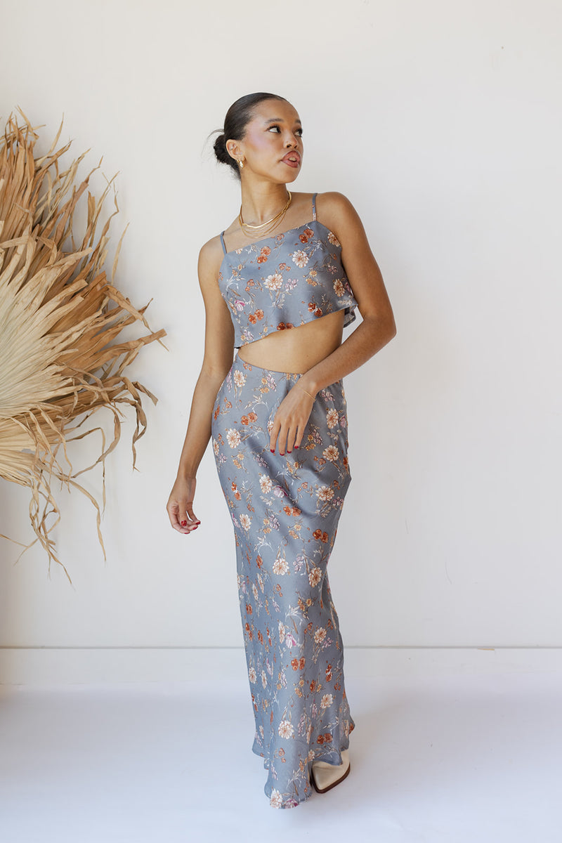 mode, wonderlust floral crop top