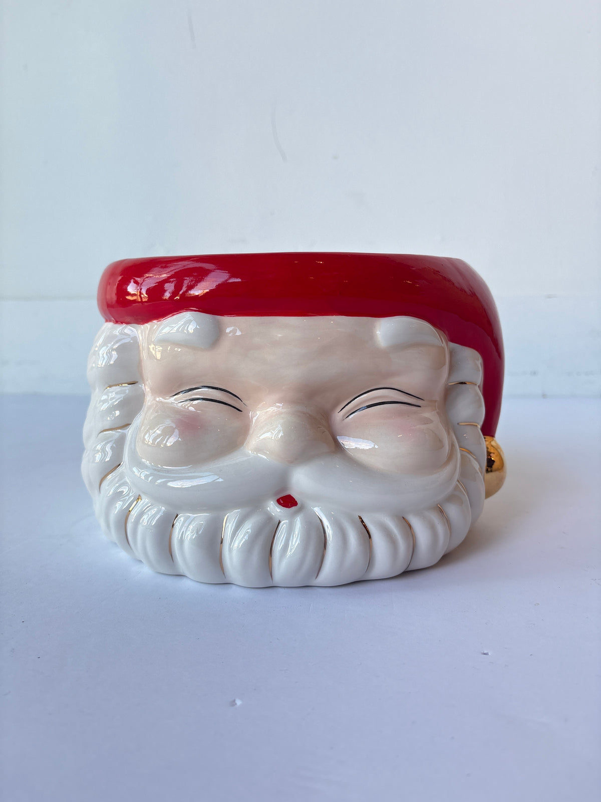 santa ceramic bucket