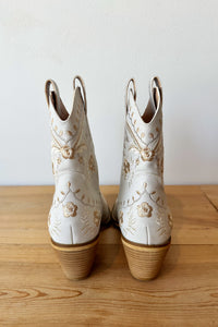 mode, corral boot