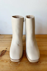 mode, shakira boots