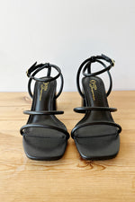 mode, runway heel