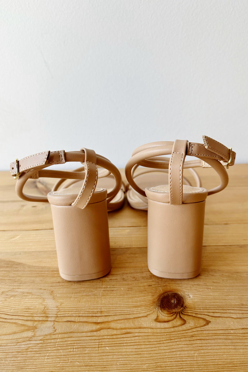 mode, runway heel
