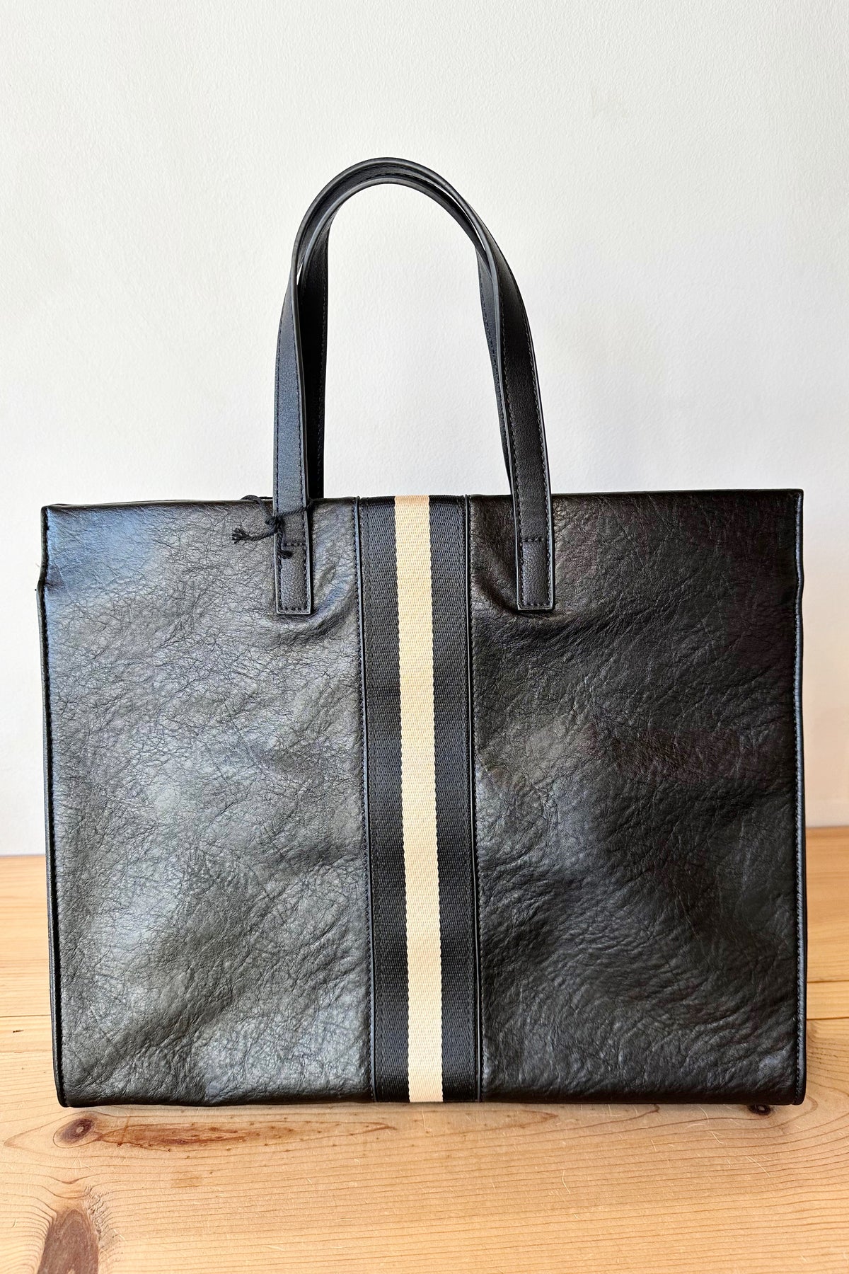 mode, julian tote