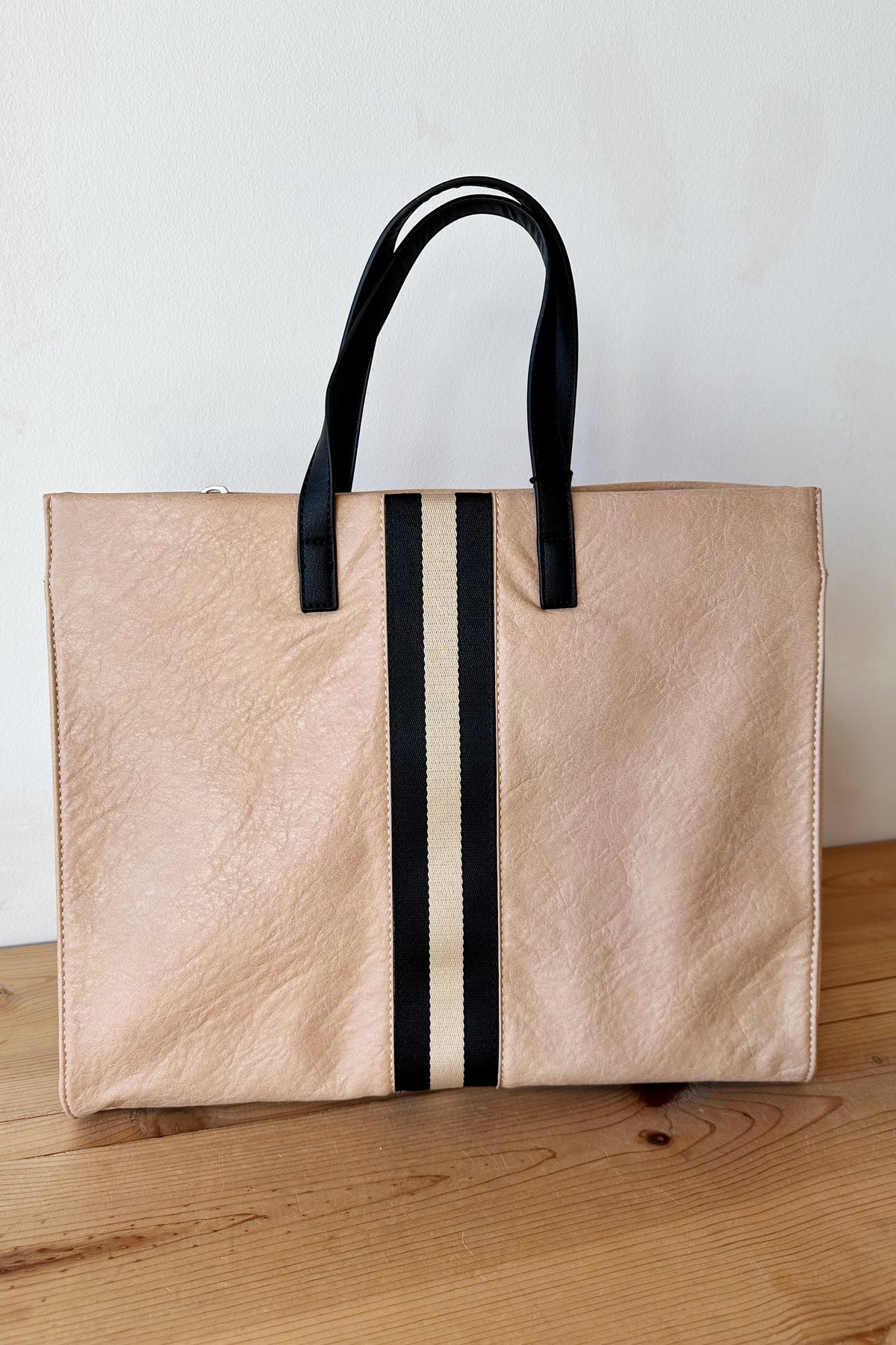 mode, julian tote