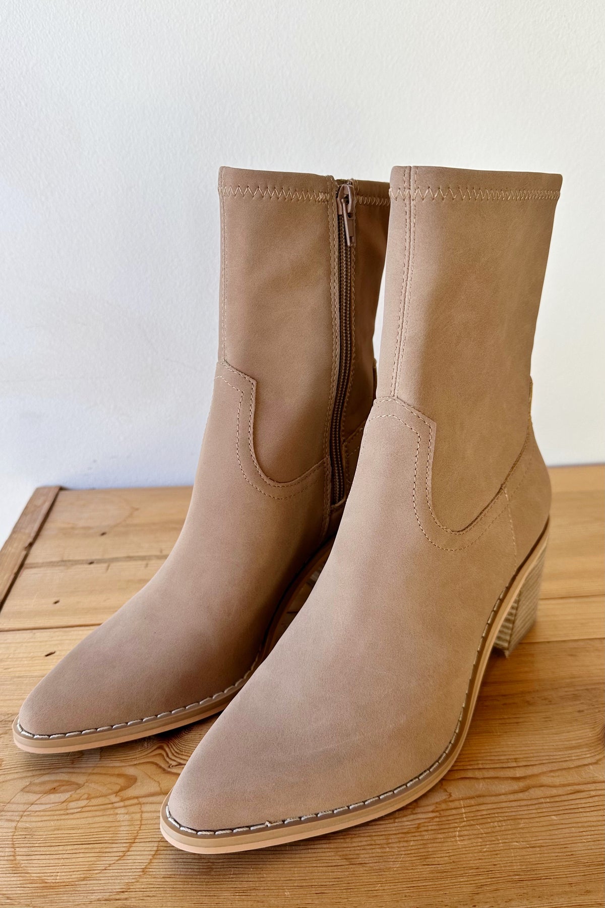 mode, vienna boots