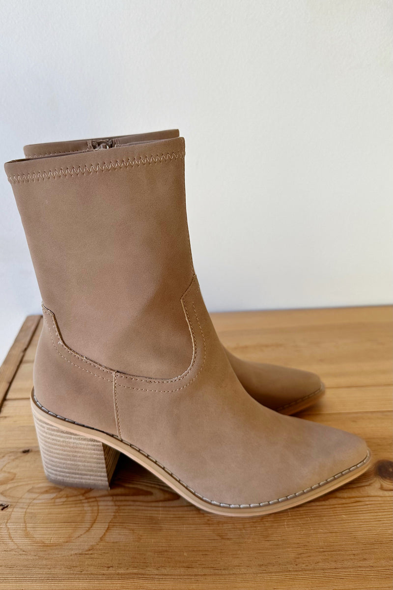 mode, vienna boots
