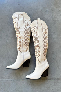 mode, bronco tall boots